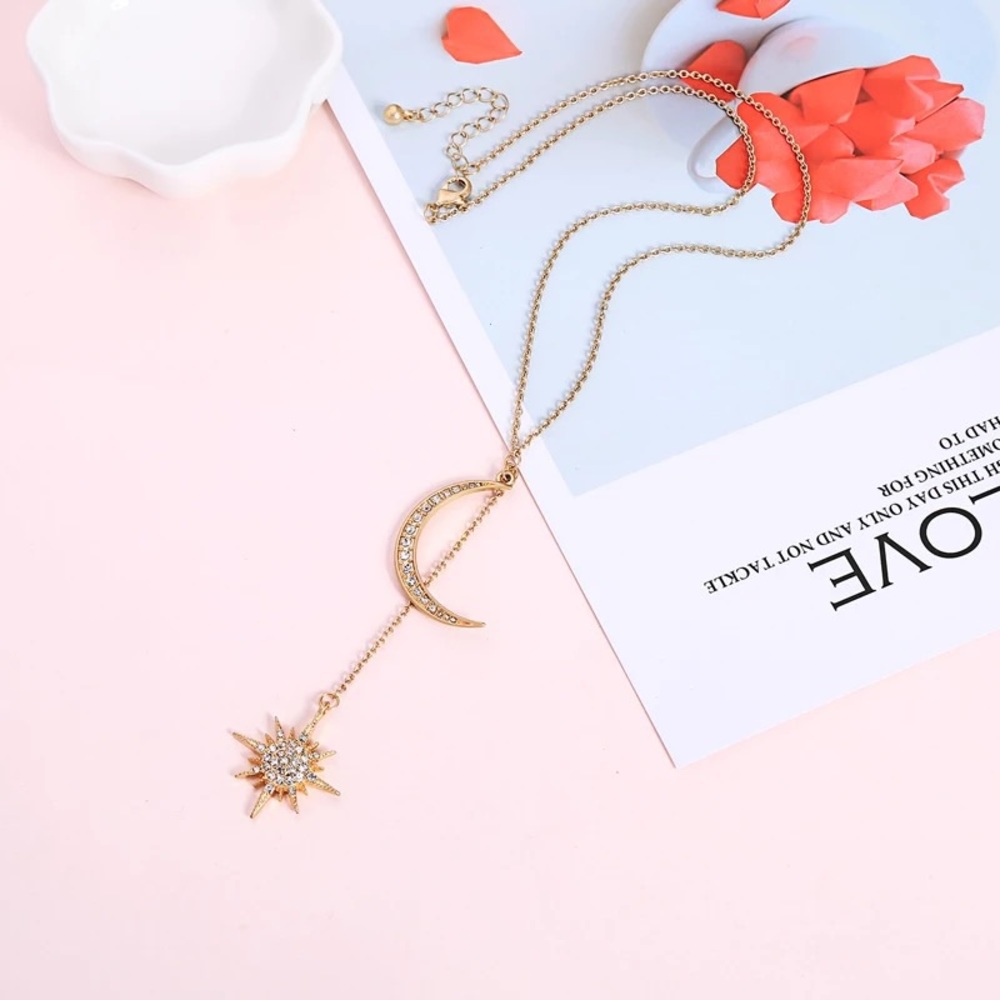 ✨Moon and Sun necklace ✨ - Picture 2 of 6